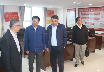 青海省副省長、省國資委黨委書記、主任王黎明，蒞臨省物產(chǎn)集團調(diào)研指導工作